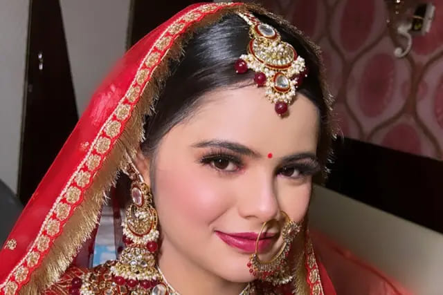 Glitter Glaze by Shivani